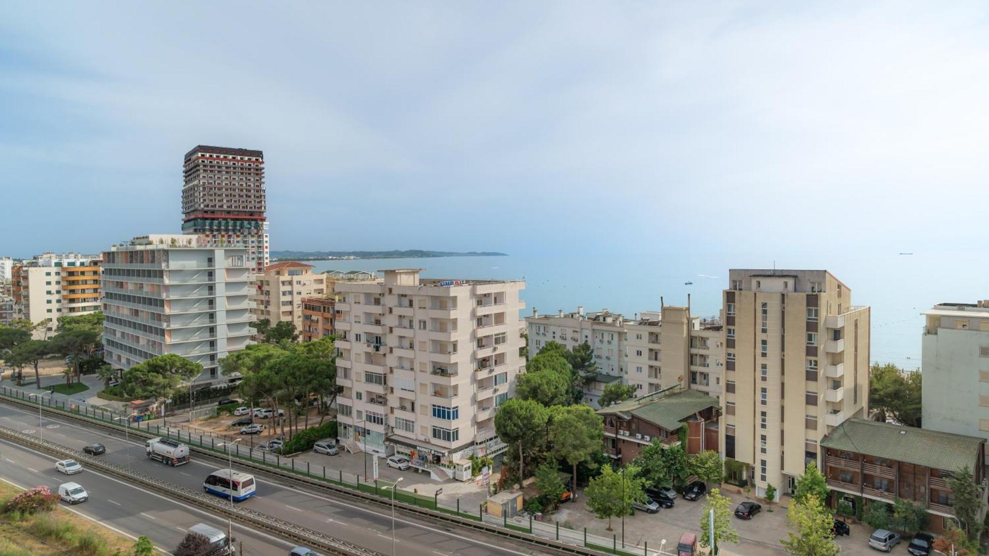 Apartament Sea View ดูร์เรส ภายนอก รูปภาพ